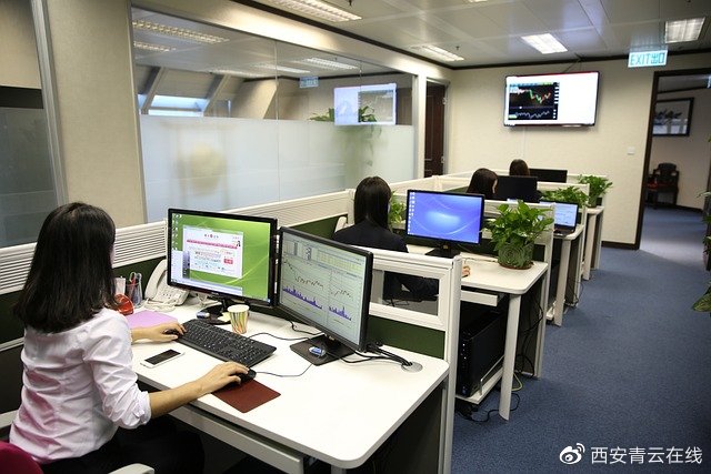 西安小程序专业开发，青云在线陕西微信软件研发服务放心公司